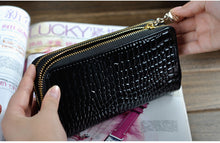 Load image into Gallery viewer, Multi-color double-layer large-capacity lychee pattern double zipper ladies large-capacity long wallet mobile phone bag

