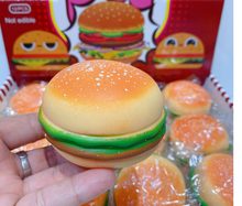 将图片加载到图库查看器，Squeezing toys Decompression toys simulation food play Hamburger
