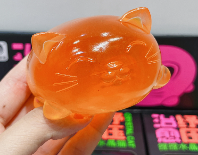 Squeezing toys Decompression toys simulation food play crytal cat