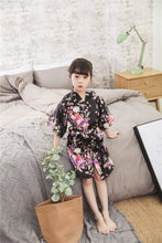 Load image into Gallery viewer, Children&#39;s Kimono Nightgown Skirt Flowers Multicolor girls
