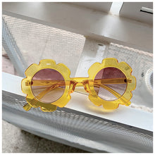Load image into Gallery viewer, Kids Personality  UV Protection Sunglasses flowers shape girls
